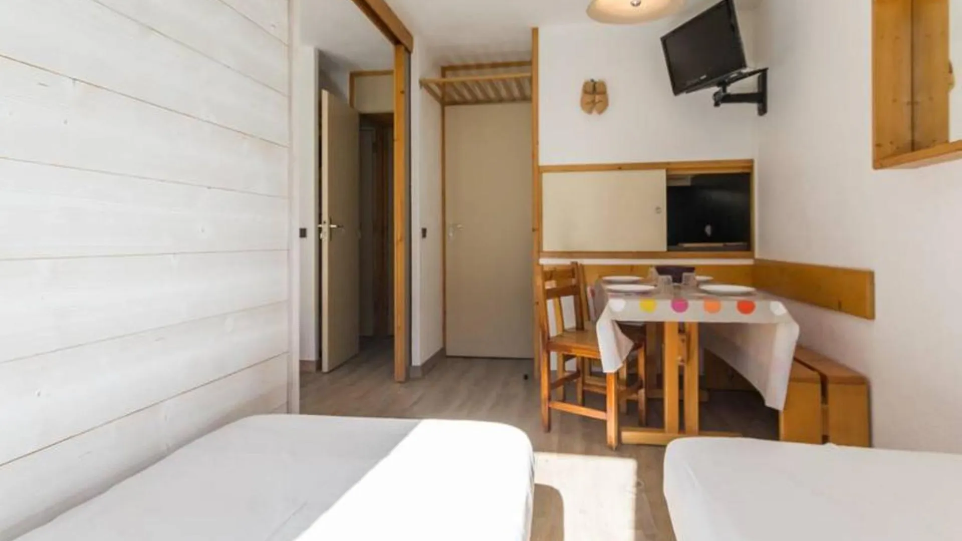 Apartment Studio Renove Lumineux • Centre • Balcon • Parking • Pied Des Pistes - Fr-1-181-2461 La Plagne-Tarentaise France